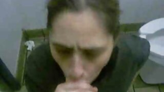 Imeilus blond kepis oma kolleegi töölt - 2022-02-20 12:32:17