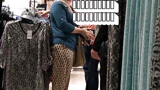 Rõhutud pornostaar Romi Rain naudib musta kiisu lakkumist - 2022-02-18 01:25:20