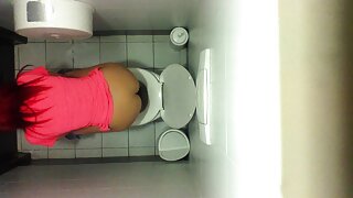 Suurepärase välimusega blond on seljas kõva riistaga - 2022-02-23 00:53:48